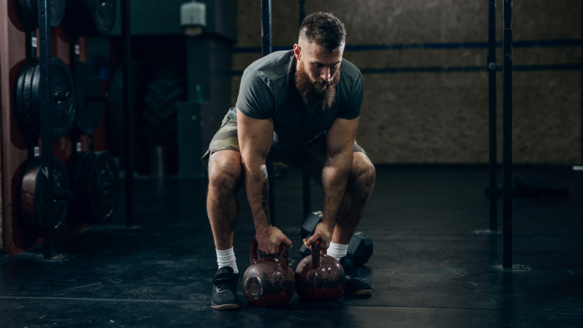 10 Kettlebell Exercises for Bodybuilders to Improve Stability, Bolster  Mobility, and Build Muscle