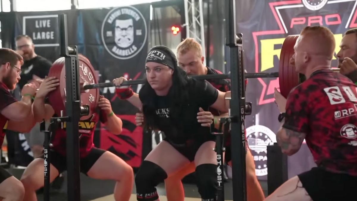 Silva smashes state record with 800-pound squat at Texas