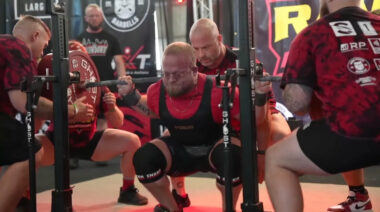 Powerlifter Joe Sullivan squatting a new world record.