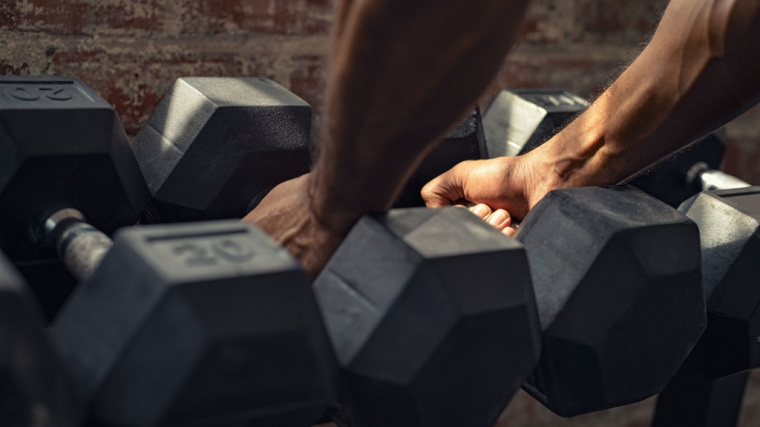 5 Full-Body Dumbbell Workouts for All Lifters