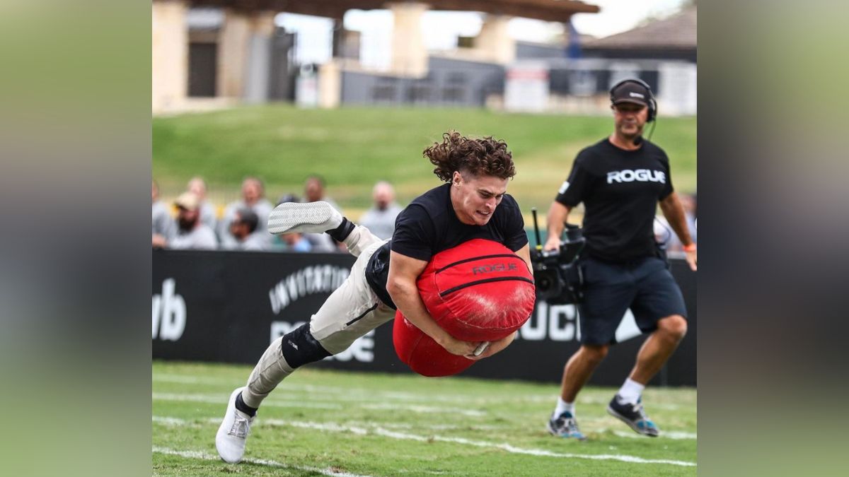 Justin Medeiros Is Your 2022 Rogue Invitational Men's CrossFit Champion