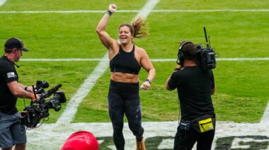 Laura Horvath 2022 Rogue Invitational Women's CrossFit Competition