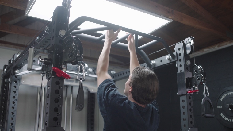 Jake Using the PR-5000 Multi-Grip Pull-Up Bar