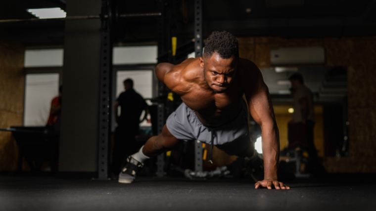 The UK's fittest man's guide to perfecting the strict handstand push-up