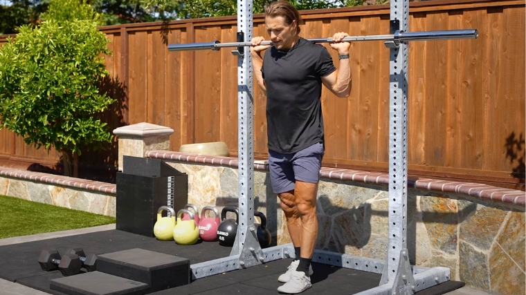 How to Do the ATG (Ass-to-Grass) Split Squat for Unprecedented Leg Gains