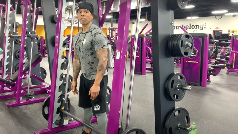 Planet fitness smith machine bar weight new arrivals