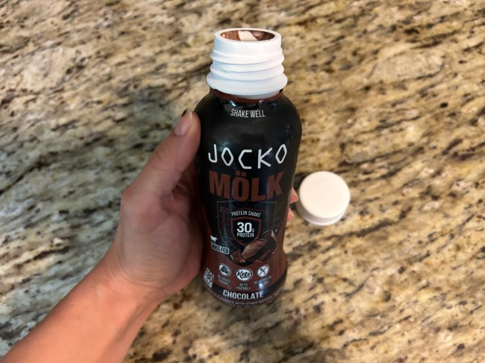 Opened bottle of Jocko Molk Shake