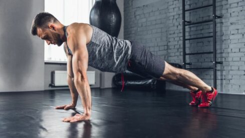 How Doing 100 Push-ups A Day Can Improve Your Fitness 