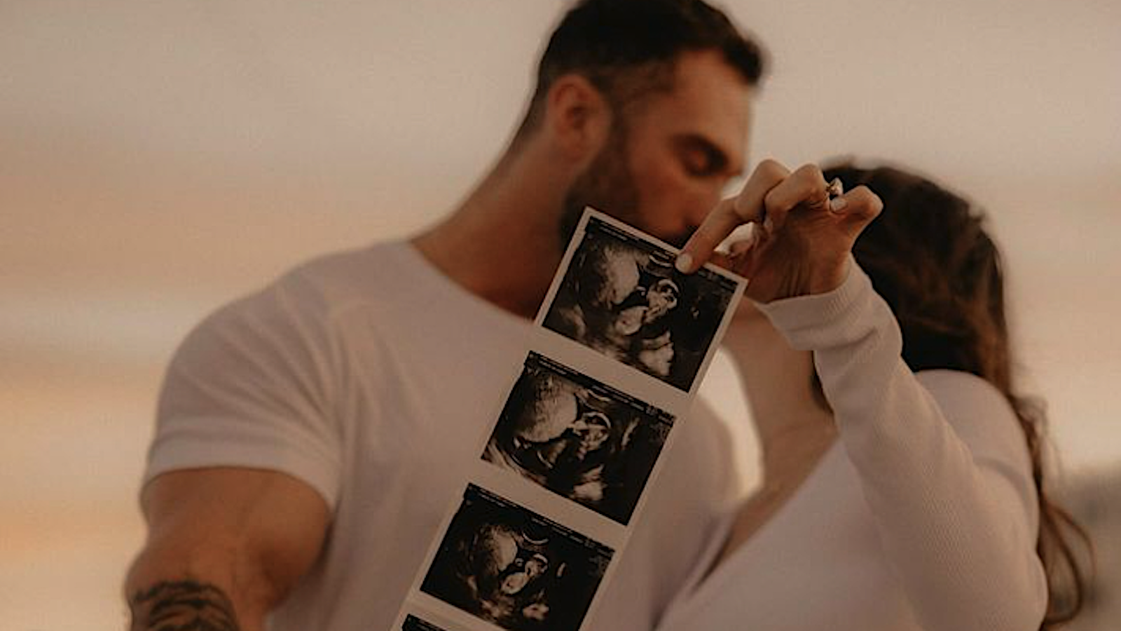 Chris Bumstead And Courtney King Are Expecting Their First Child In