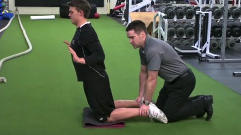 How to Do the Nordic Curl to Power Up Your Hamstrings Without Weights