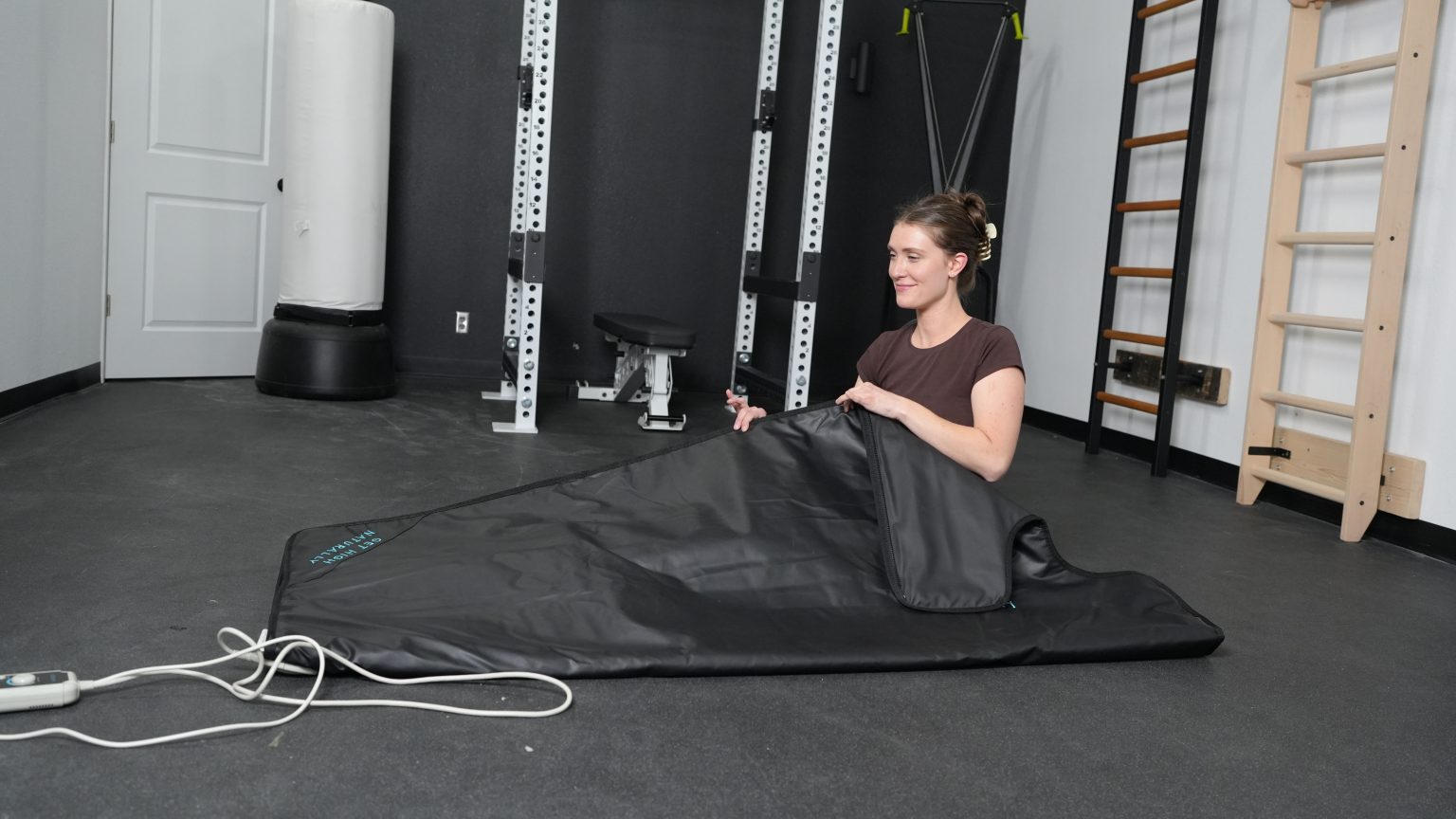 Higher Dose Infrared Sauna Blanket Review (2024) BarBend