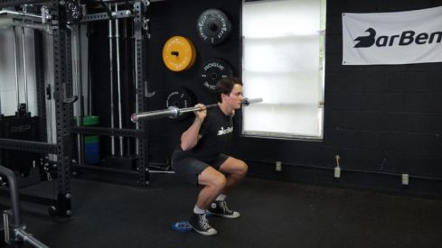 Hypertrophy vs. Strength Training: Key Differences + How To Do Both ...