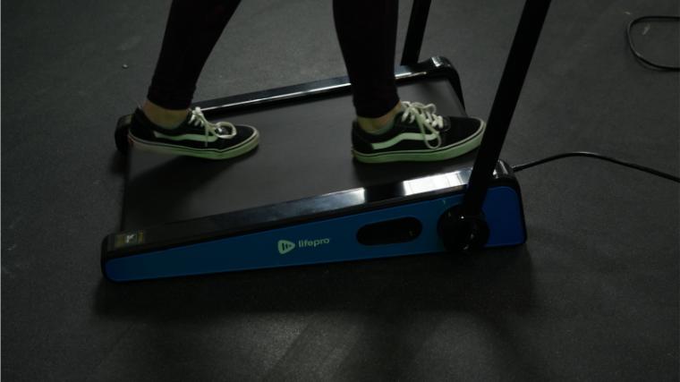 Our BarBend product tester on the LifePro Fitness PacerMini.