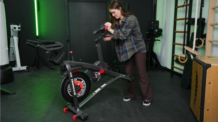 Our BarBend tester tilting and rolling the Schwinn IC4.