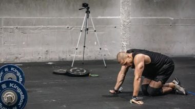 An athlete performing in the CrossFit Quarterfinals
