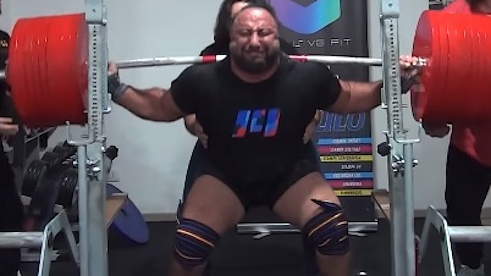 Zahir Khudayarov (140KG) Squats a 475-Kilogram Double In Wraps