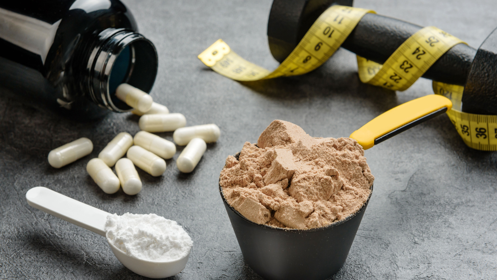 Does Creatine Help You Build Muscle? A Certified Nutrition Coach Weighs ...