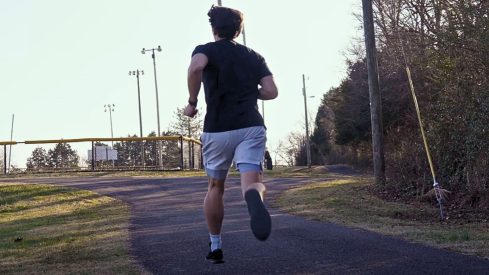 How To Build Stamina for Running: 6 Tips + Benefits