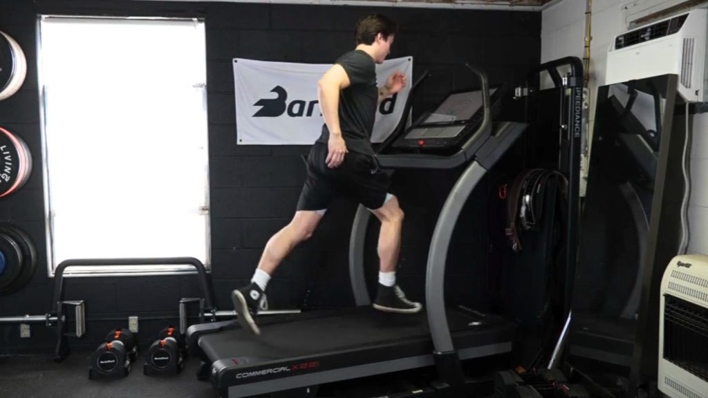 Should You Be Running Every Day? A Certified Personal Trainer Gives You the Scoop