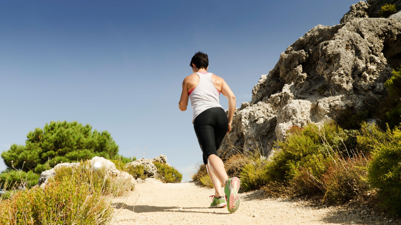 Supercharge Your Cardio With This Hill Running Workout From a Running ...