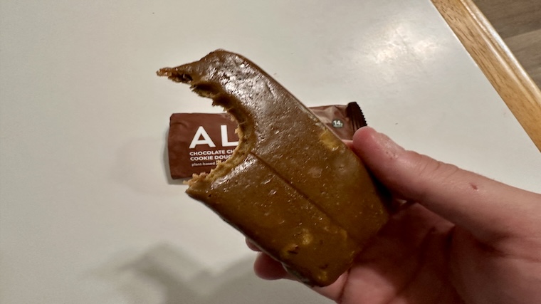 Our tester tries an ALOHA Organic Plant-Based Protein Bar.