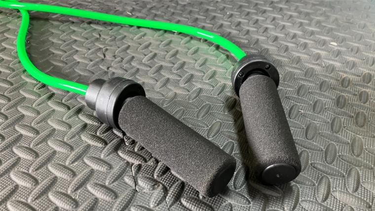 The foam-grip handles on the Champion Sports Weighted Jump Rope.