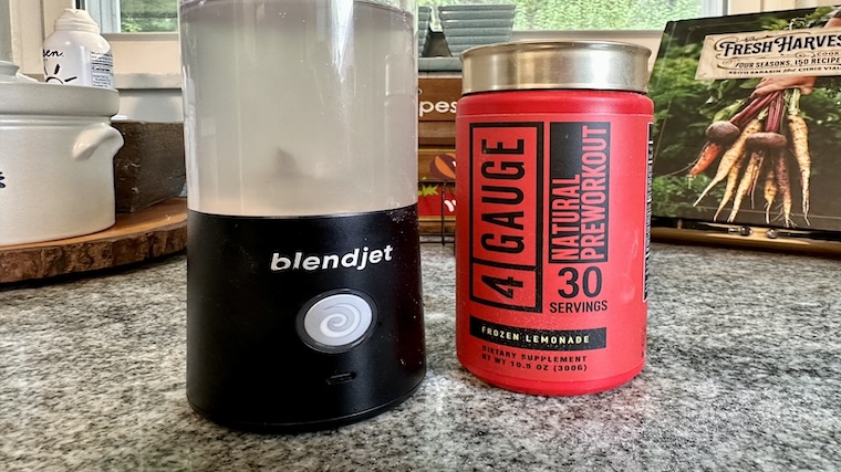 4 Gauge Natural Pre-Workout added to water