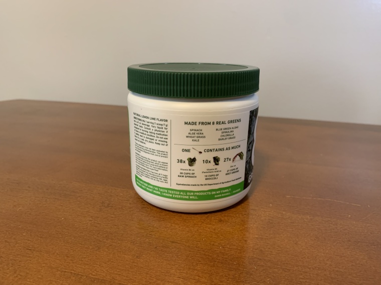 Directions on a container of 8Greens Super Greens Powder.