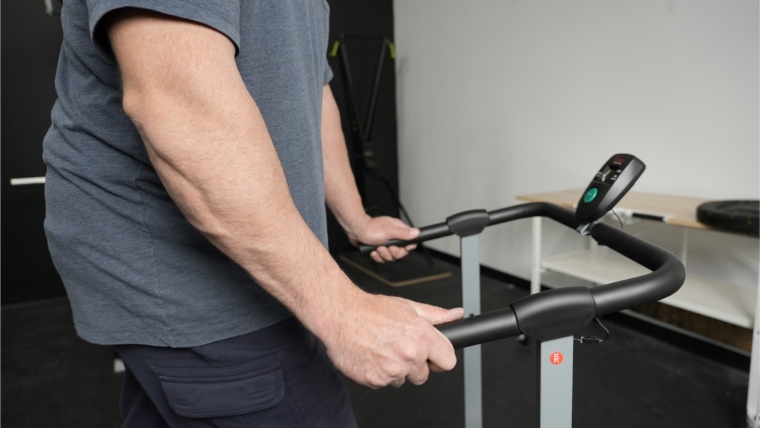 Handles on the Sunny Health and Fitness Manual Treadmill.