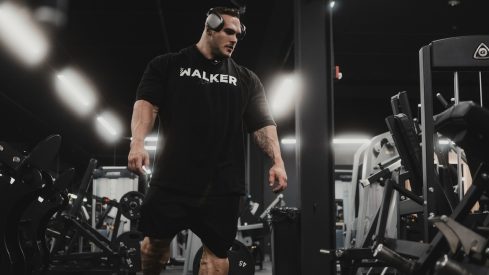 Nick Walker Uses “Intensifers” to Improve Muscle Separation and Conditioning For the 2024 Mr. Olympia