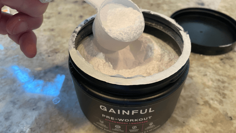 A single scoop of Gainful Pre-Workout