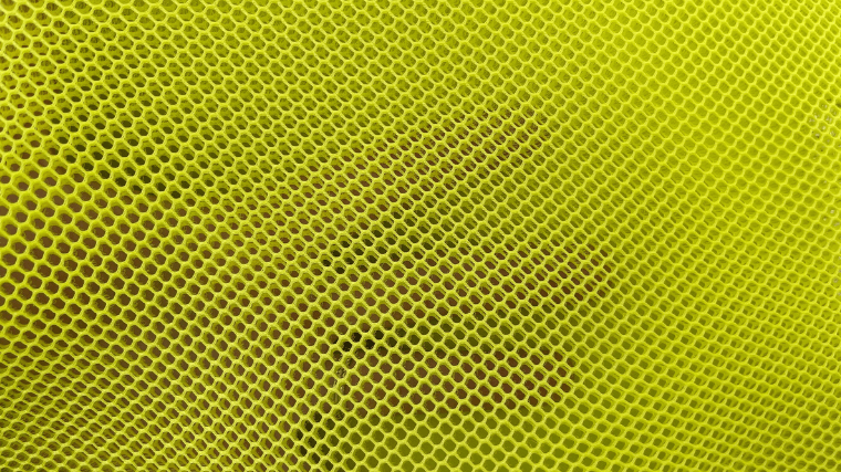 Close up of the mesh panel on the Salomon ADV Skin 5 running vest.