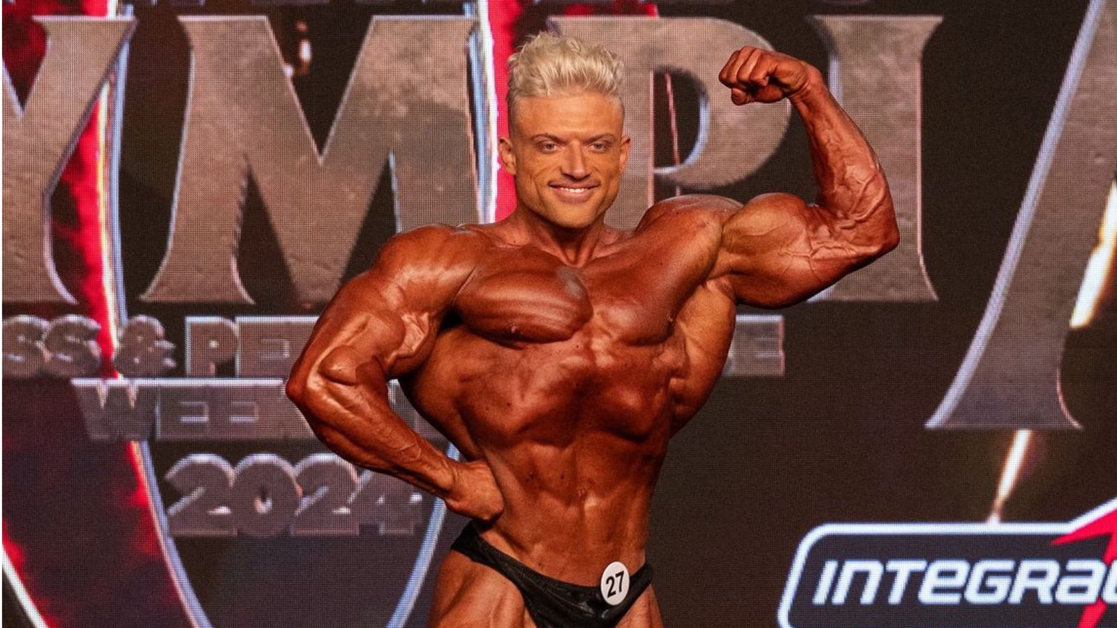 Kalecinski surprises at Classic Physique Olympia