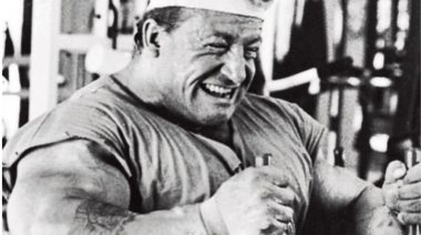 Free Weights vs. Machines Dorian Yates