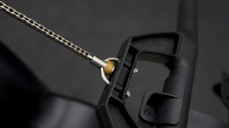 The dual chain drive on the AssaultRower Pro.