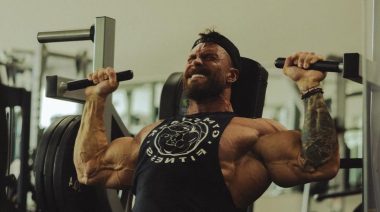 Chris Bumstead Bodybuilding Tips