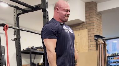 Mitchell Hooper Deadlifts 750 Pounds Beltless