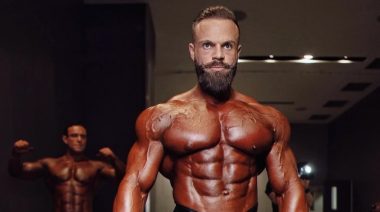 Hany Rambod Critiques 2025 Arnold Classic Champion Mike Sommerfeld’s Physique