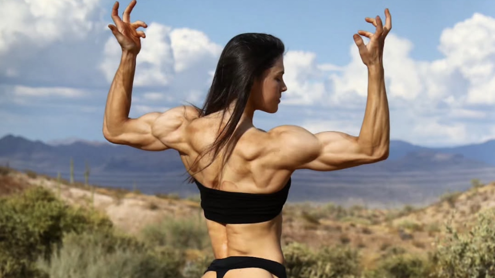 How the World's Top Female Natural Bodybuilder Trains BarBend