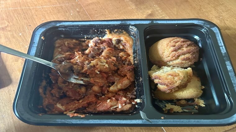 Vegan chili and homemade cornbread courtesy of Eat Clean