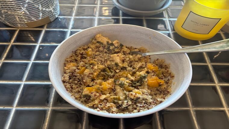 A prepared quinoa bowl courtesy of Hungryroot