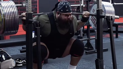 Jesus Olivares (+120KG) Eyes Even Heavier IPF Squat Record with 440- and 455-Kilogram Singles in Training