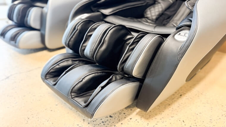 The Relaxe Zero-Gravity Shiatsu Massage Chair calf and leg massage units