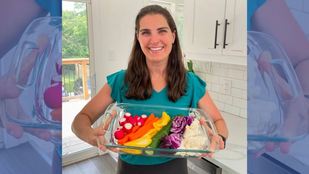 Stop Playing Macro Tetris: What These 6 Nutrition Coaches Do Differently