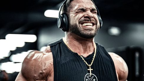 Derek Lunsford’s Ultimate Hydration Drink Recipe & Supplement Stack for the 2025 Mr. Olympia