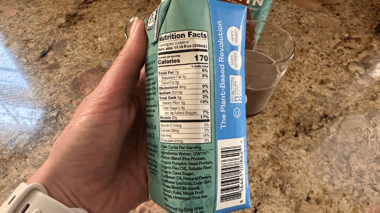 Nutrition facts for OWYN's Vanilla Protein Shake